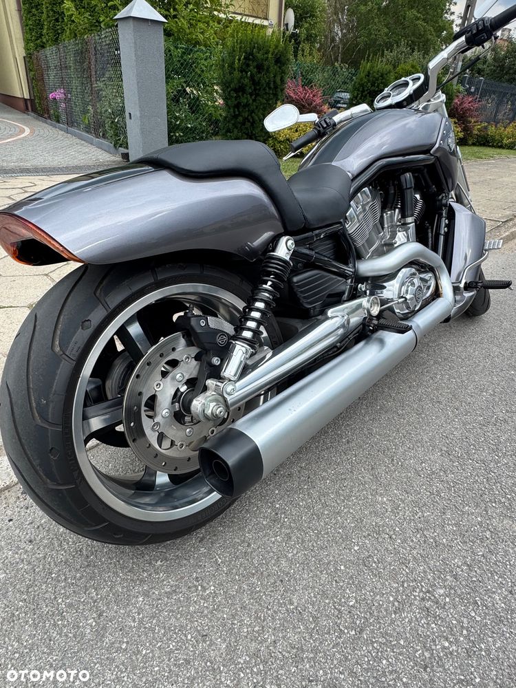 Harley-Davidson V-Rod Muscle - 8