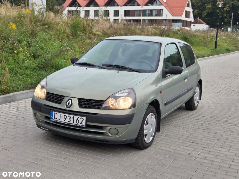 Renault Clio - 6