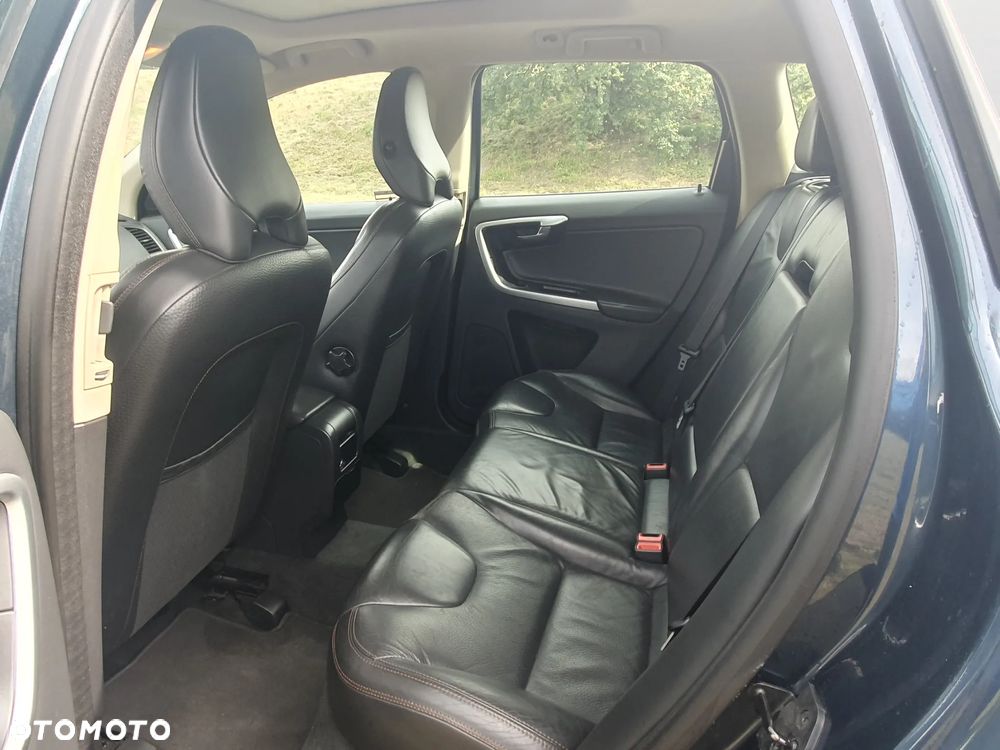 Volvo XC 60 DRIVe Summum - 12