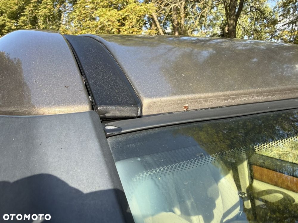 Land Rover Discovery 5.0 V8 HSE - 27