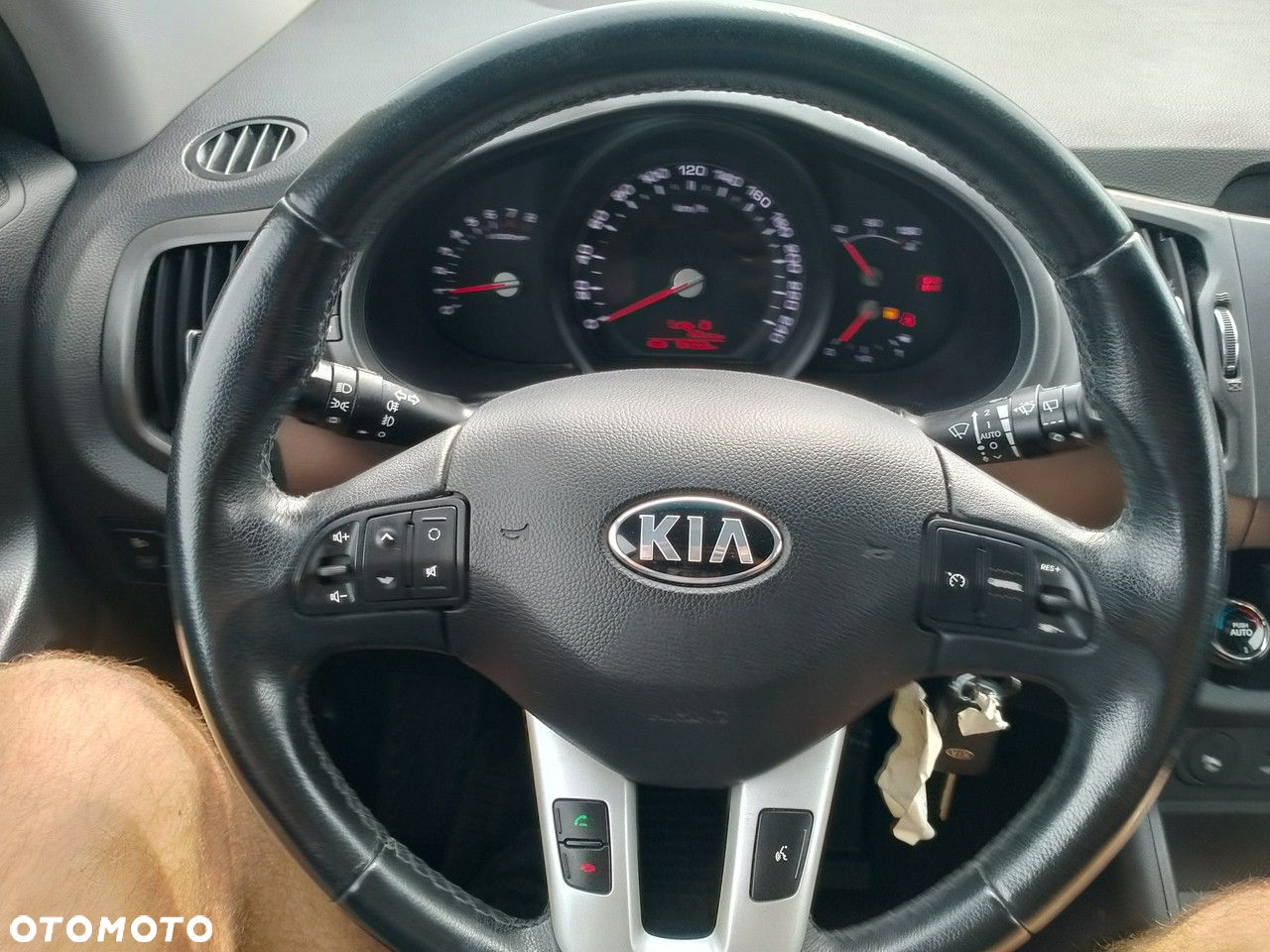Kia Sportage - 16