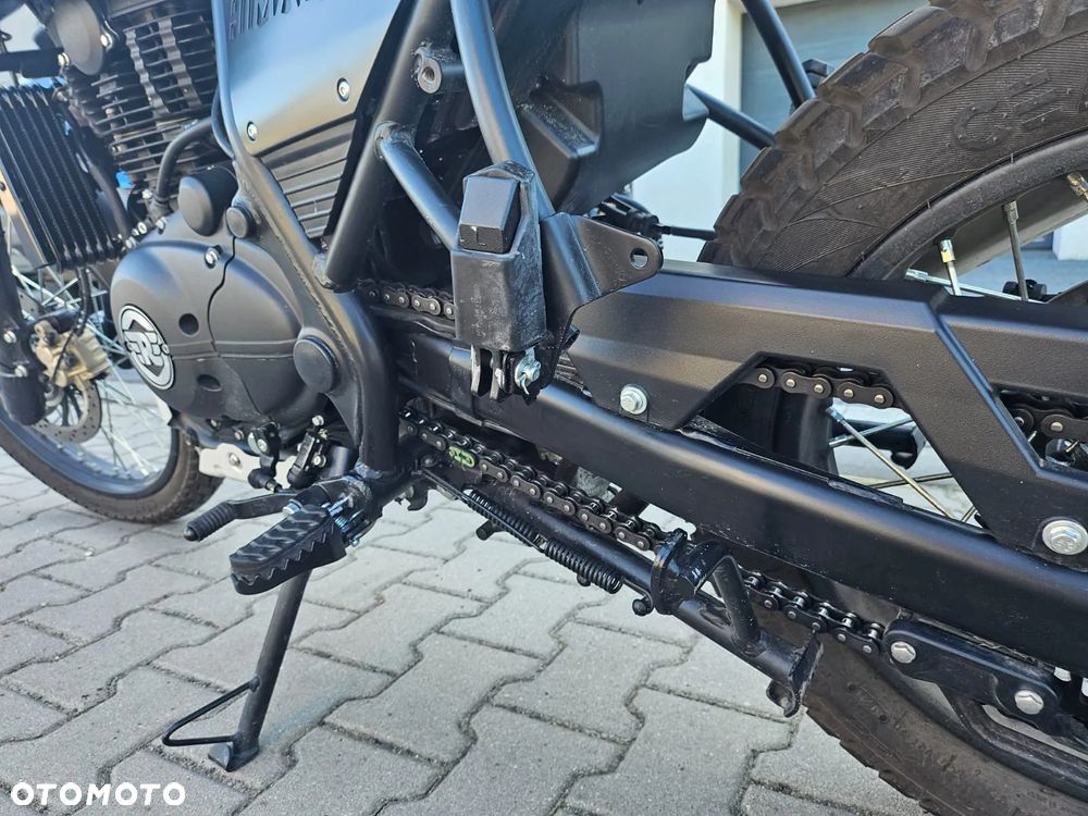 Royal Enfield Himalayan - 4