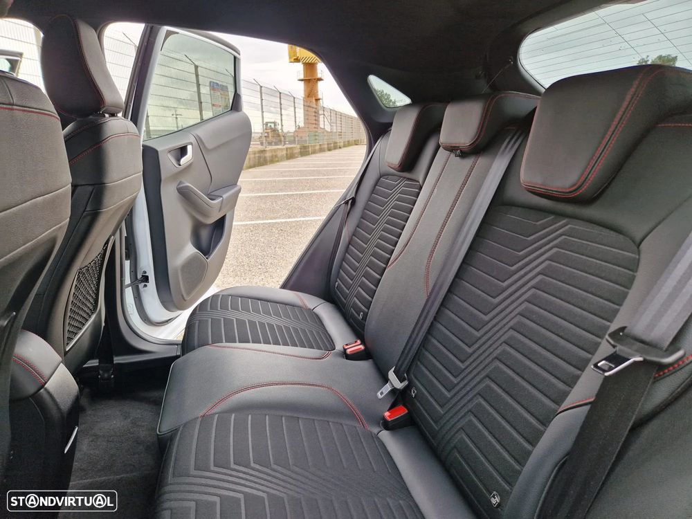 Ford Puma 1.0 EcoBoost MHEV ST-Line X - 17