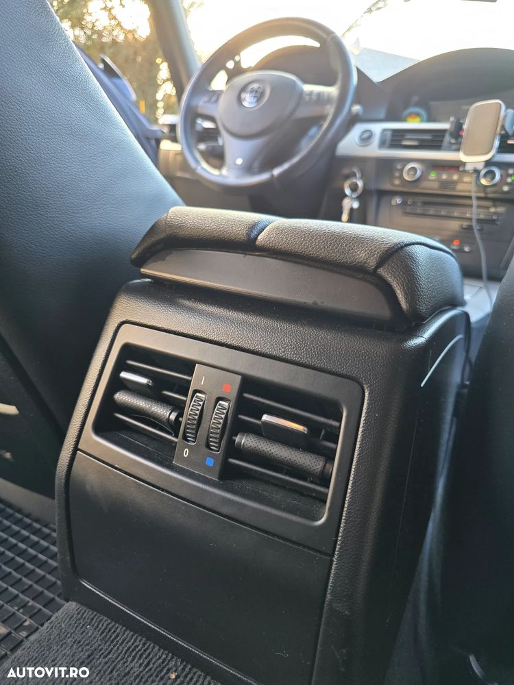 BMW Seria 3 320d - 14