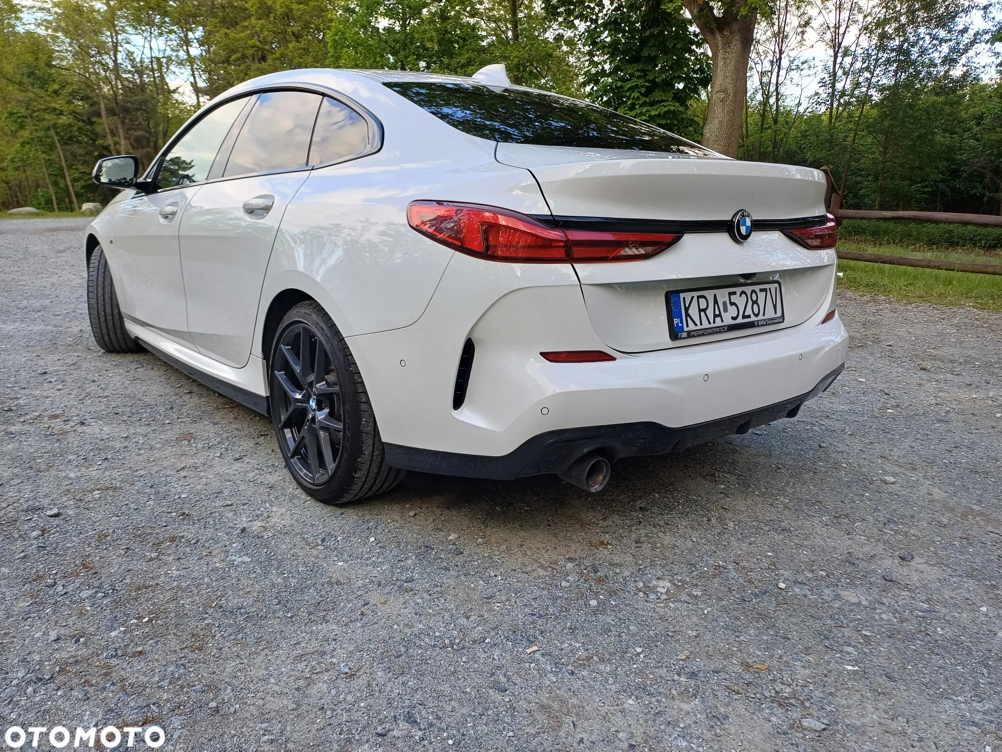 BMW Seria 2 218i M Sport - 9