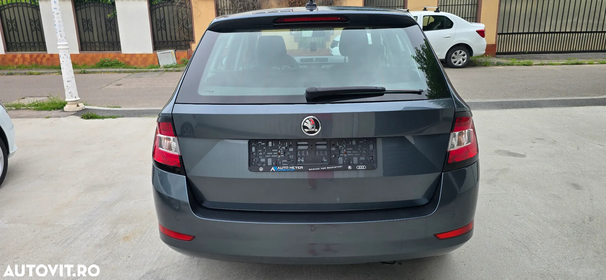 Skoda Fabia 1.0 MPI Cool Plus - 4