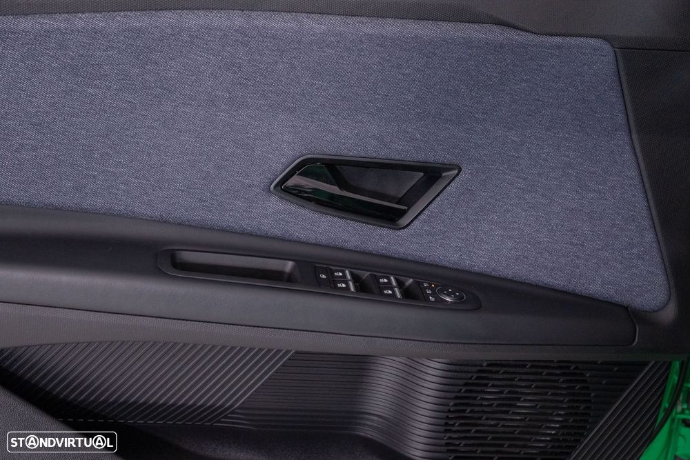 Renault 5 E-Tech 52 kWh Techno Autonomia Conforto - 37