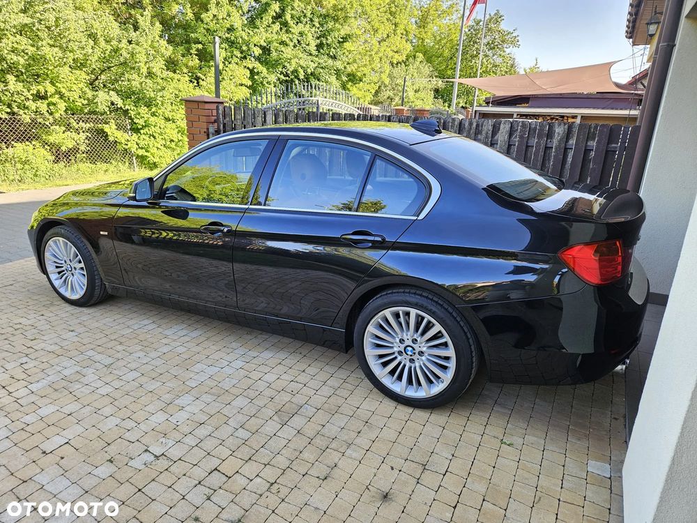BMW Seria 3 335d xDrive Luxury Line - 5