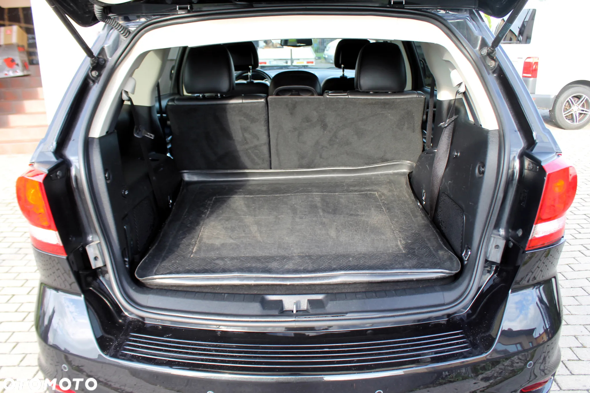 Fiat Freemont 2.0 Multijet Lounge AWD - 16