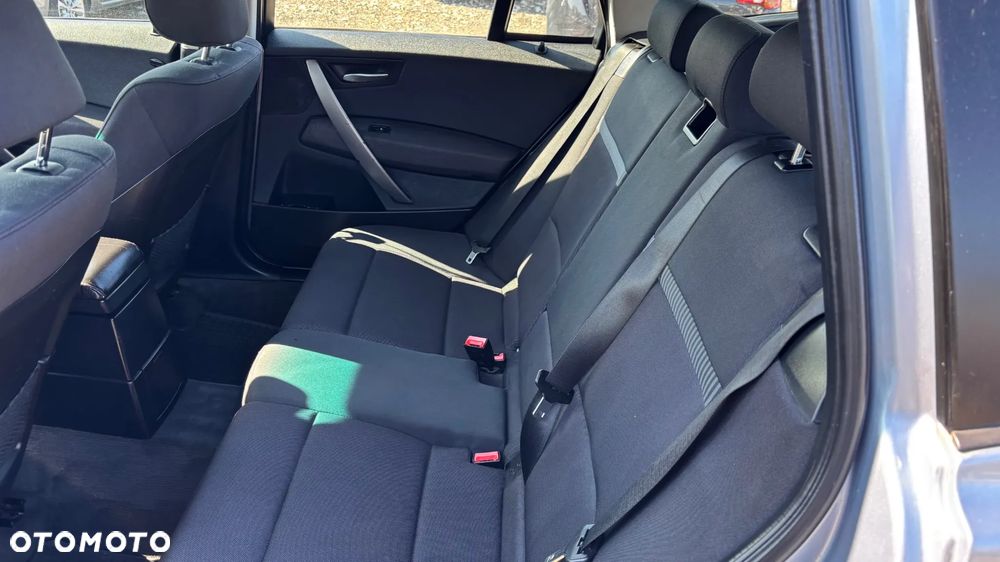 BMW X3 2.0d - 12