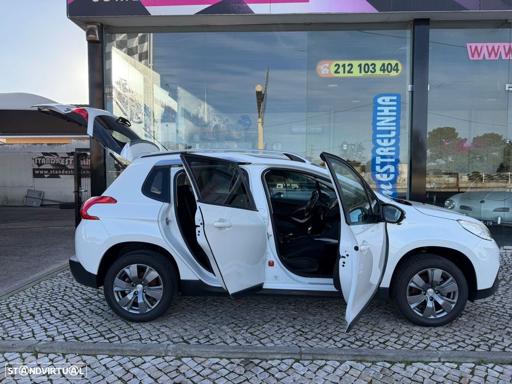Peugeot 2008 1.2 PureTech Style - 20