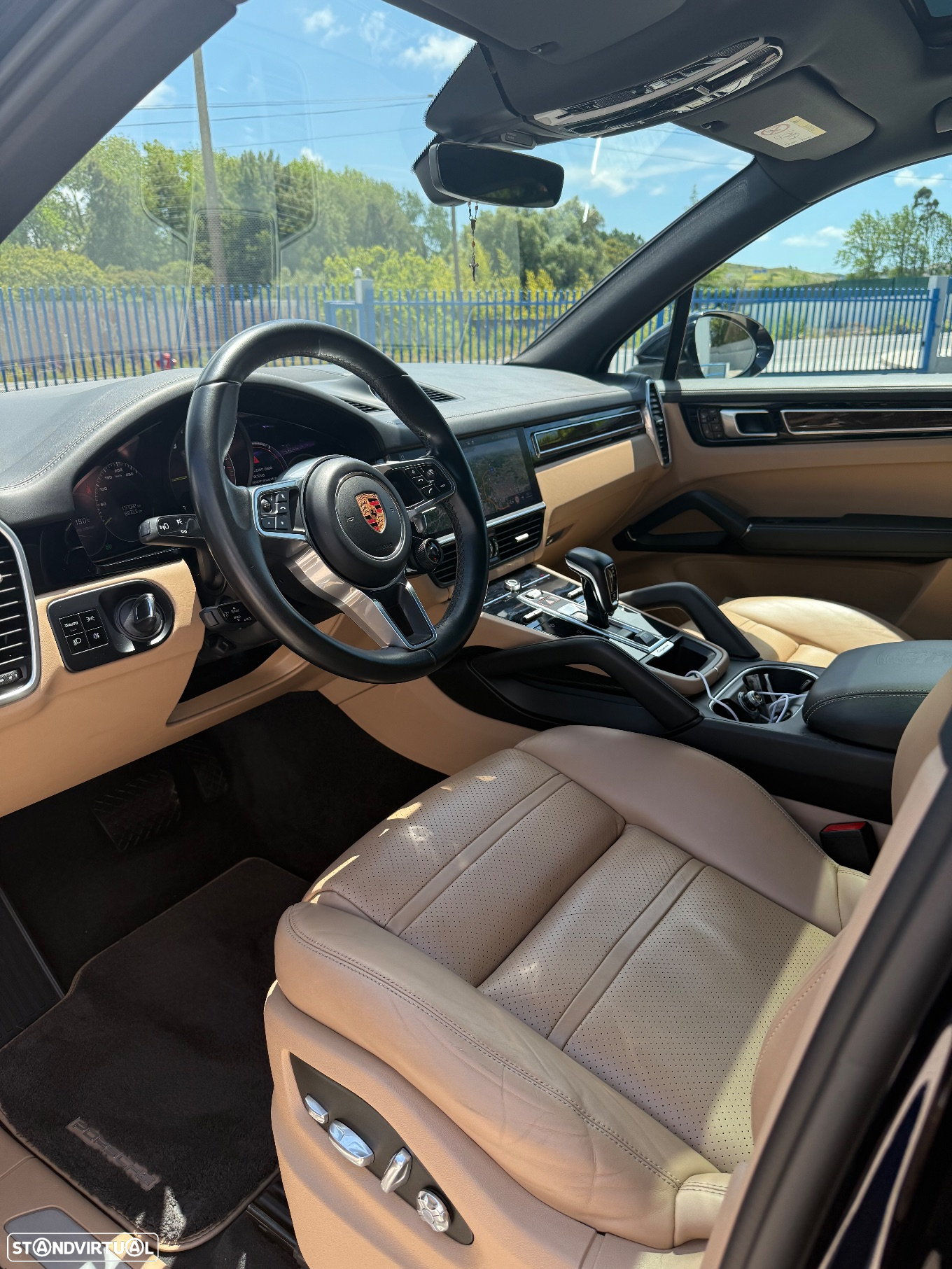 Porsche Cayenne E-Hybrid - 6