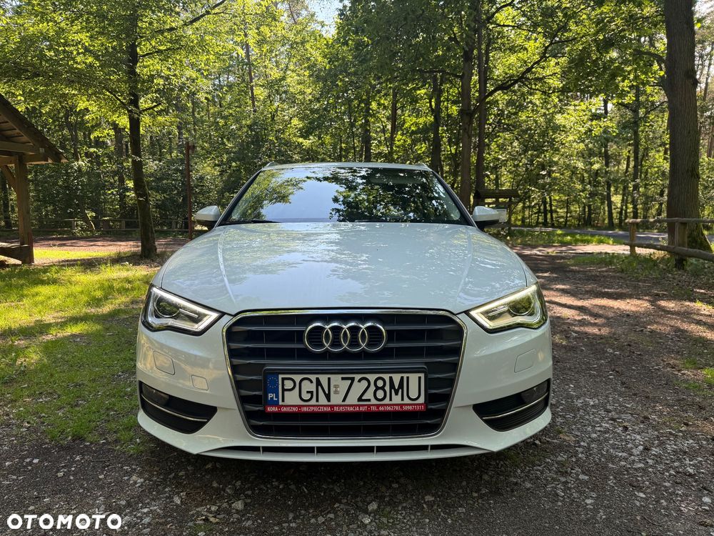 Audi A3 Sportback 2.0 TDI Attraction - 2
