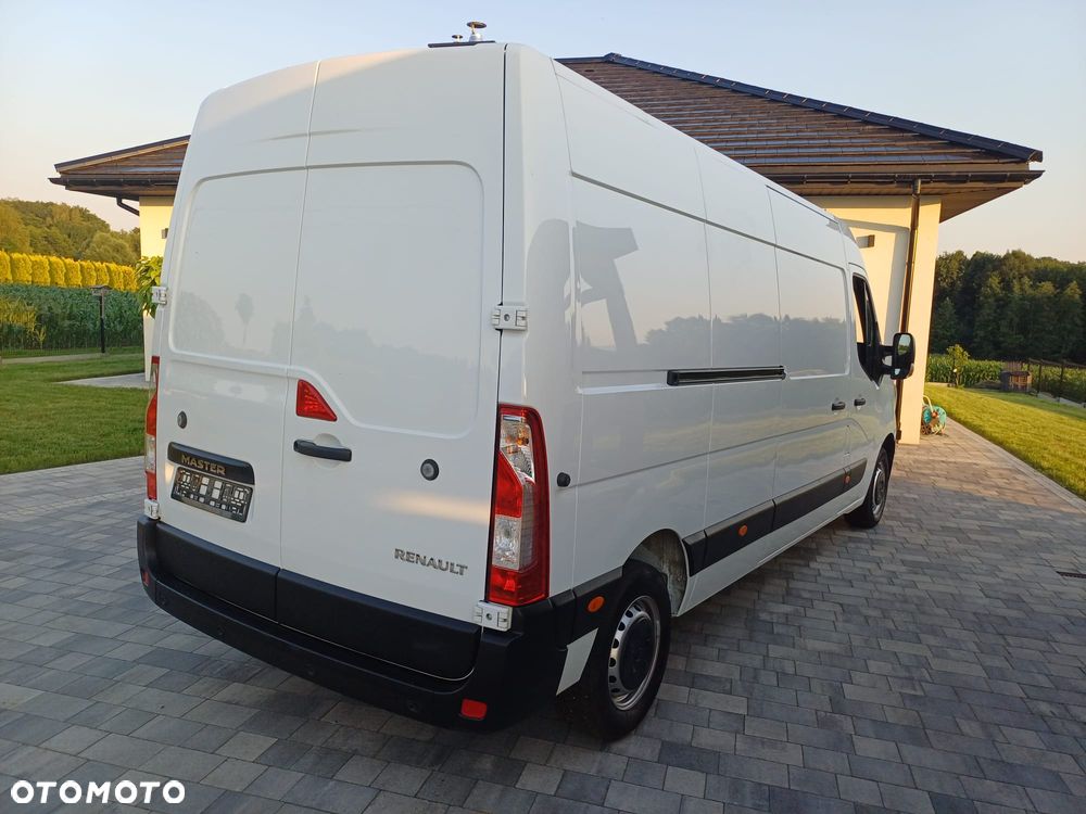 Renault Master - 3