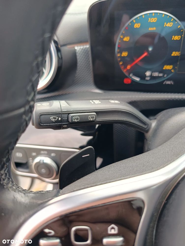 Mercedes-Benz CLA - 30