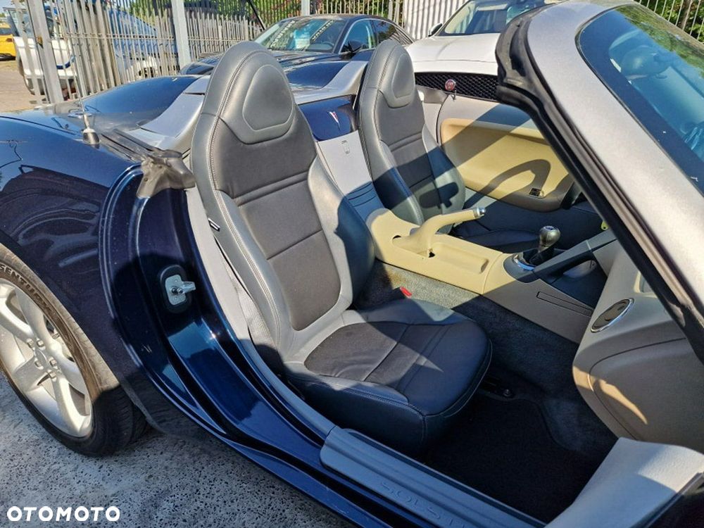 Pontiac Solstice - 36