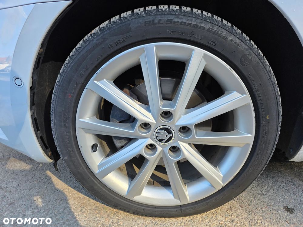 Skoda Octavia 2.0 TDI Style DSG - 24