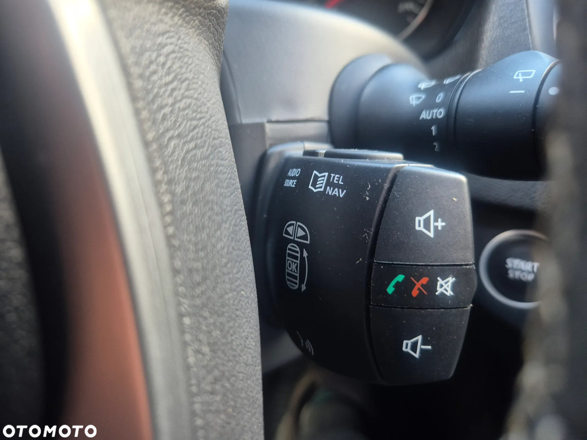 Renault Laguna 2.0 dCi Bose Edition - 40