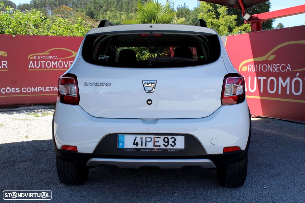 Dacia Sandero 0.9 TCe Stepway - 12