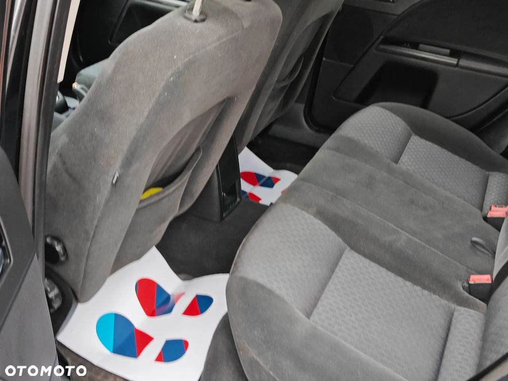 Ford Mondeo 2.0 TDCI Ghia - 11