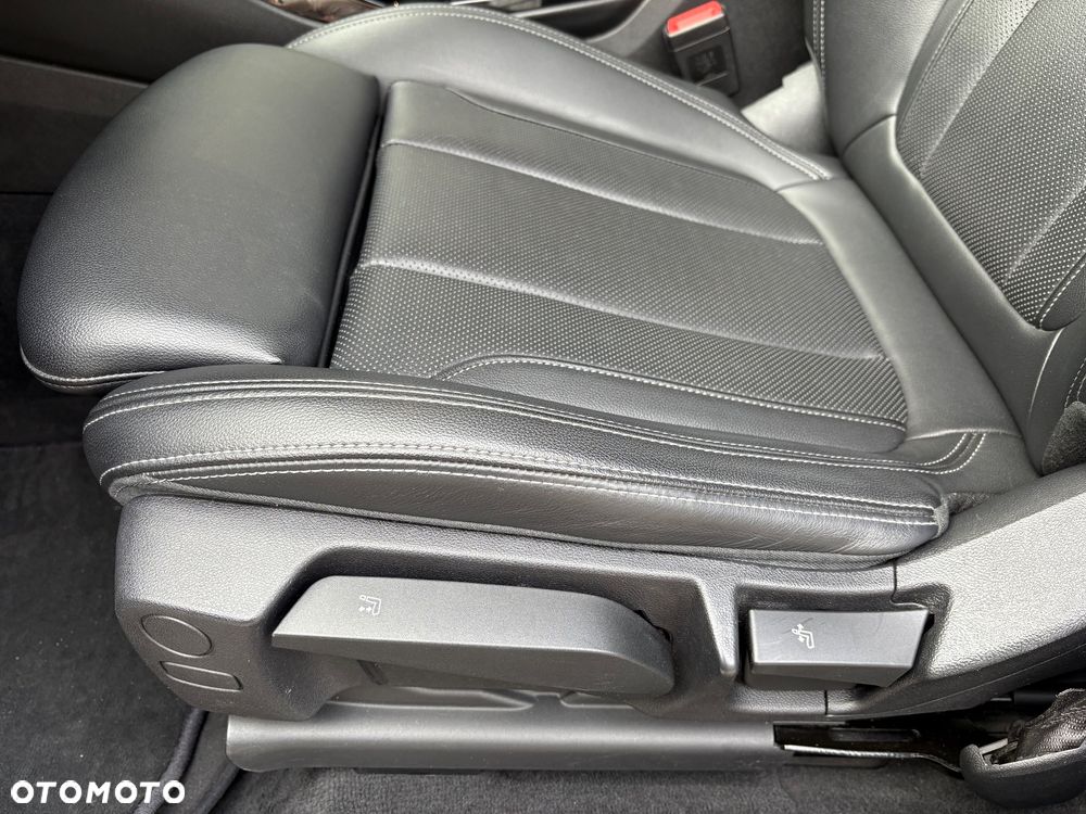 BMW X3 xDrive20i GPF - 22