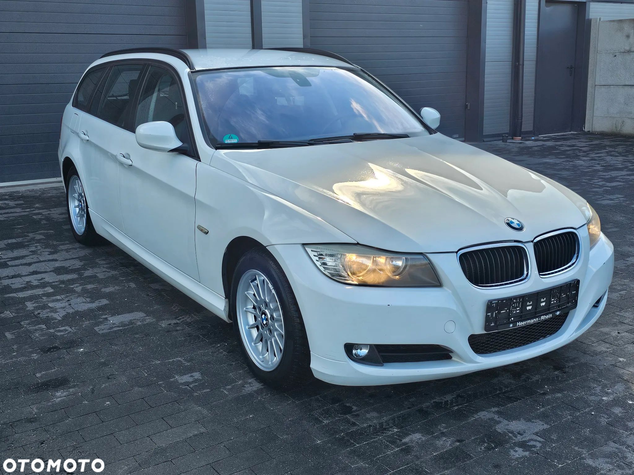 BMW Seria 3 316d - 1