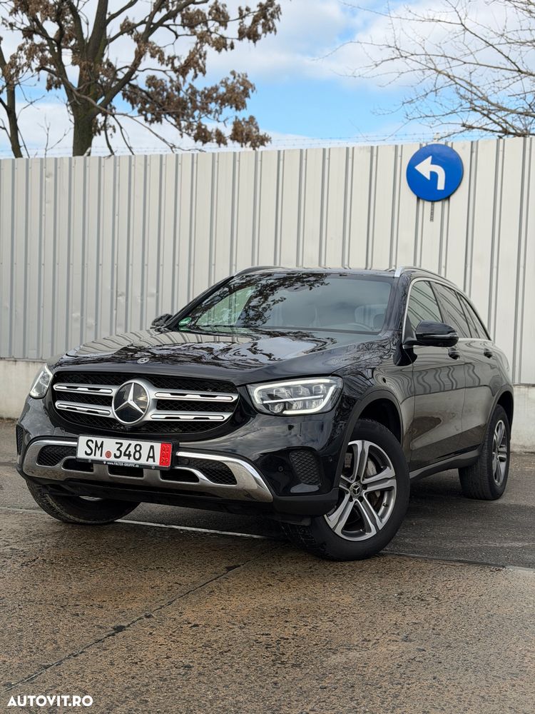 Mercedes-Benz GLC - 1