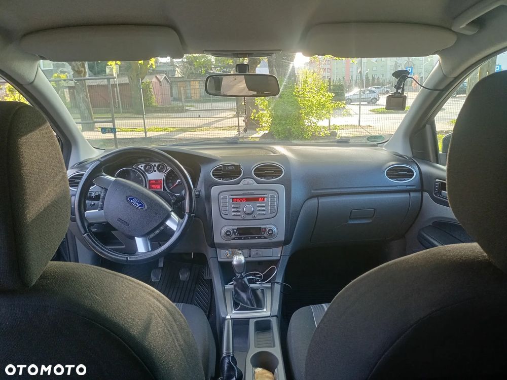 Ford Focus 1.6 Amber X - 21