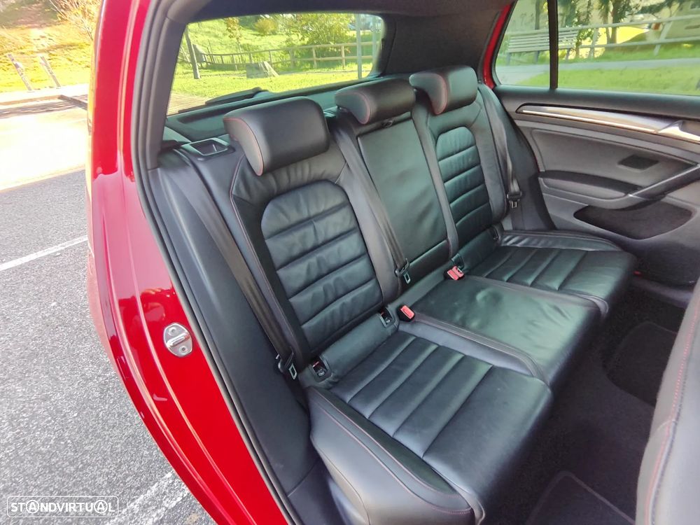 VW Golf GTI BlueMotion DSG - 16