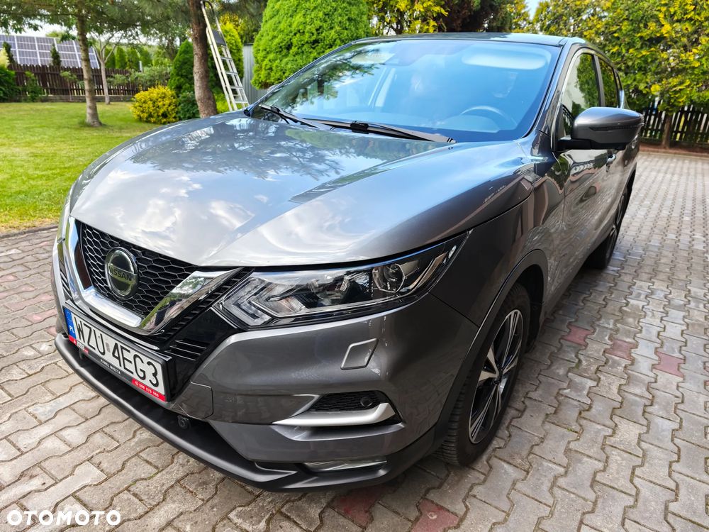 Nissan Qashqai 1.3 DIG-T N-Connecta DCT - 1