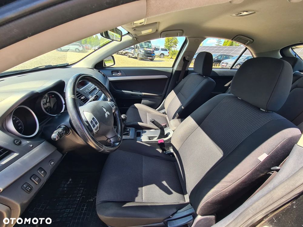 Mitsubishi Lancer 1.8 Instyle - 16