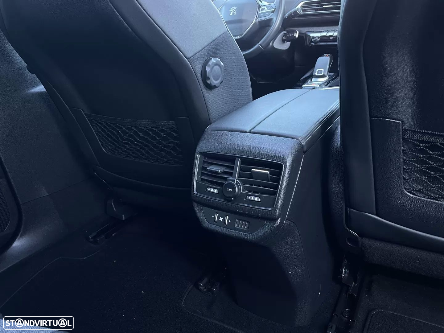 Peugeot 5008 1.2 PureTech Allure EAT8 - 21