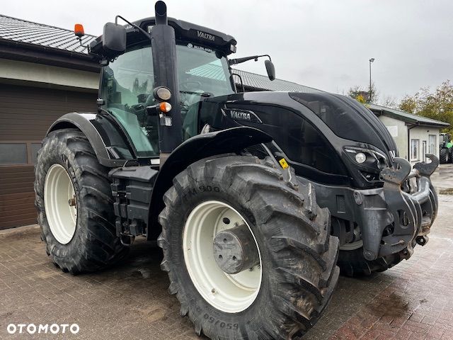 Valtra - 10