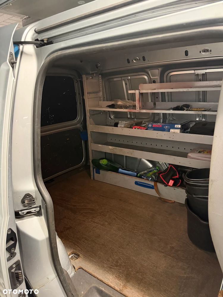 Volkswagen Caddy - 7