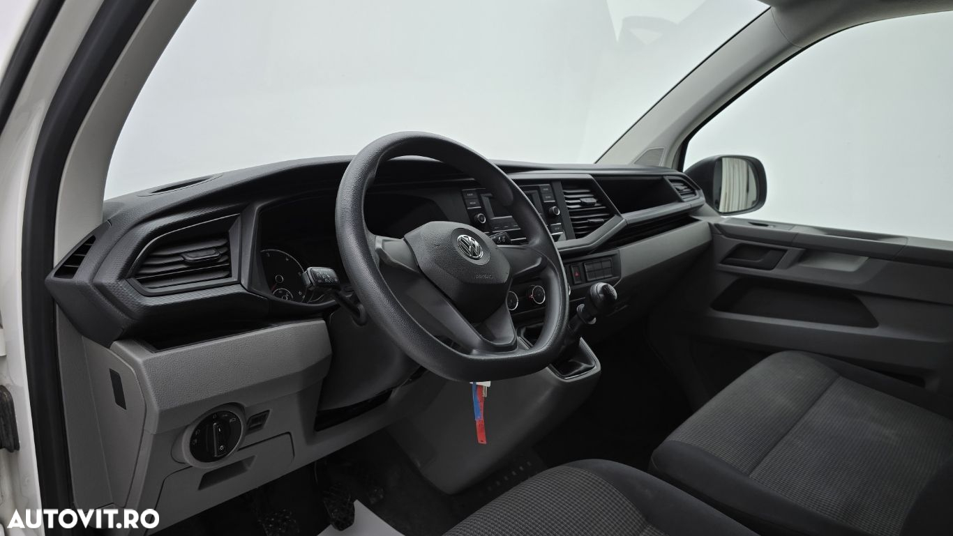 Volkswagen Transporter - 13