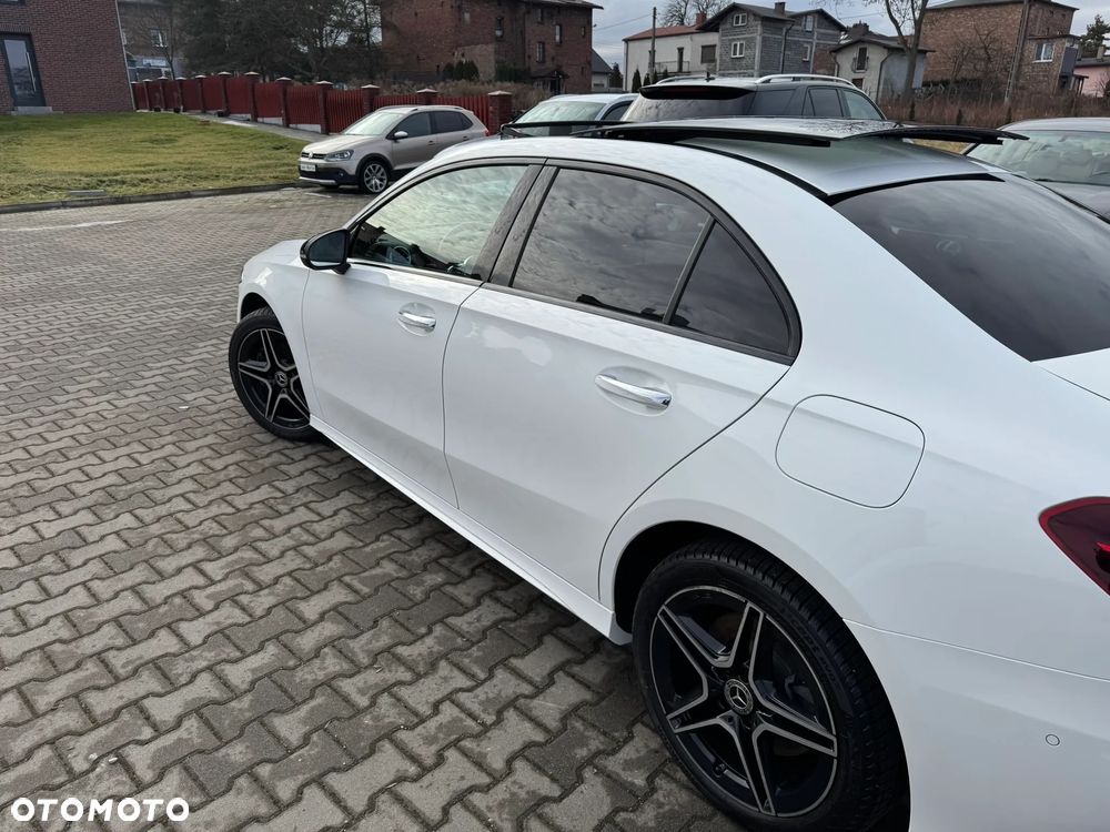 Mercedes-Benz Klasa A 250 e PHEV AMG Line 8G-DCT - 16