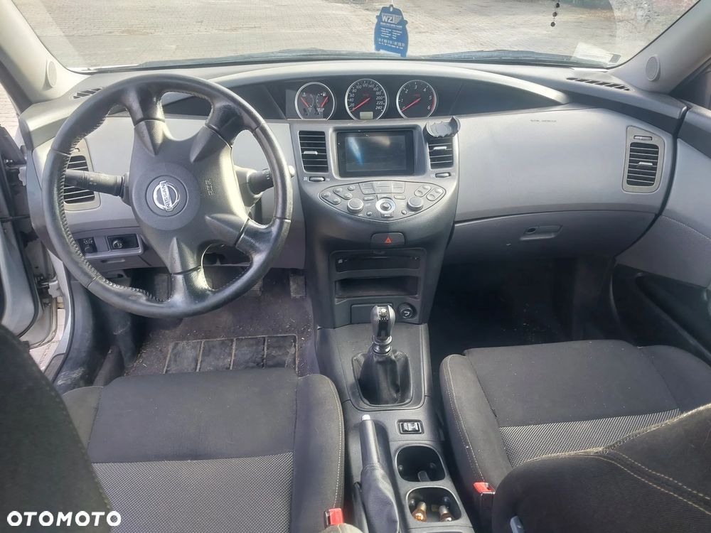 Nissan Primera P12 Hatchback 3 III silnik kompletny 2.2 DTI DCI 93KW 126KM YD22DDT YD22 turbina wtryski pompa paliwa wtryskowa drzwi klapa zderzak maska lusterko srebrne srebrny skrzynia biegów sprzęgło alternator maglownica mcperson sanki belka zawieszenia szyba konsola panel sterownik radio wyświetlacz moduł wiązka lampa reflektor podsufitka osłona przewód mechanizm hak holowniczy felgi przekaźnik przełącznik kierownica fotel lusterko klamka zamek zacisk hamulcowy NA CZĘŚCI WSZYSTKIE CZĘŚCI - 7
