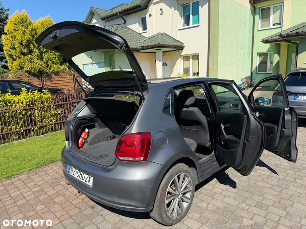Volkswagen Polo 1.4 16V Trendline - 10