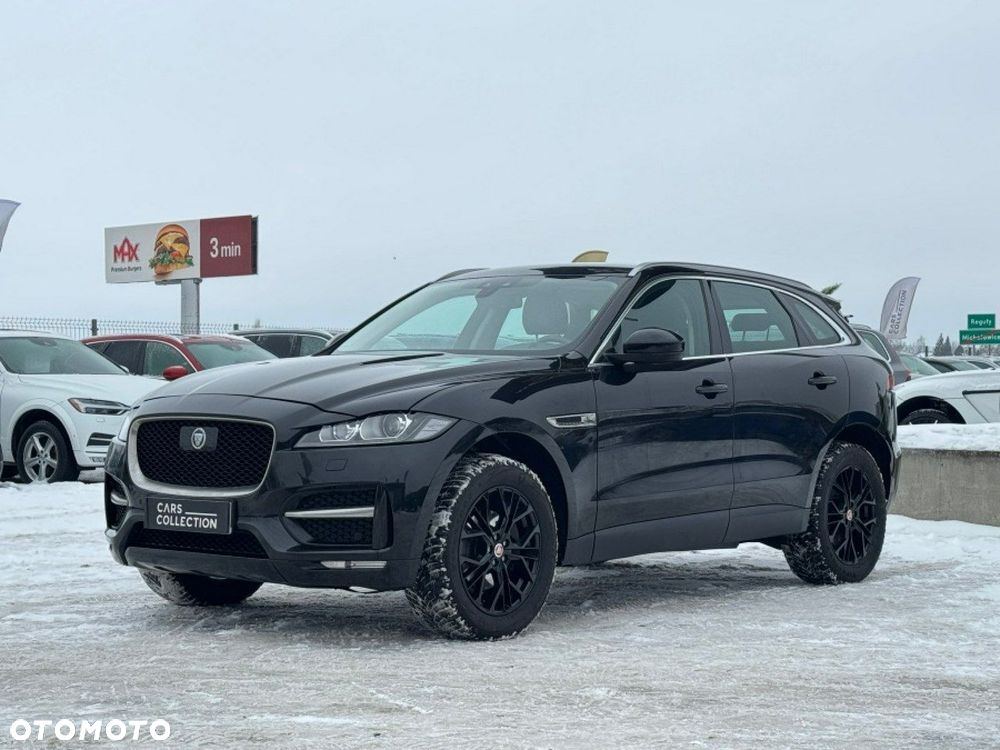 Jaguar F-Pace - 8