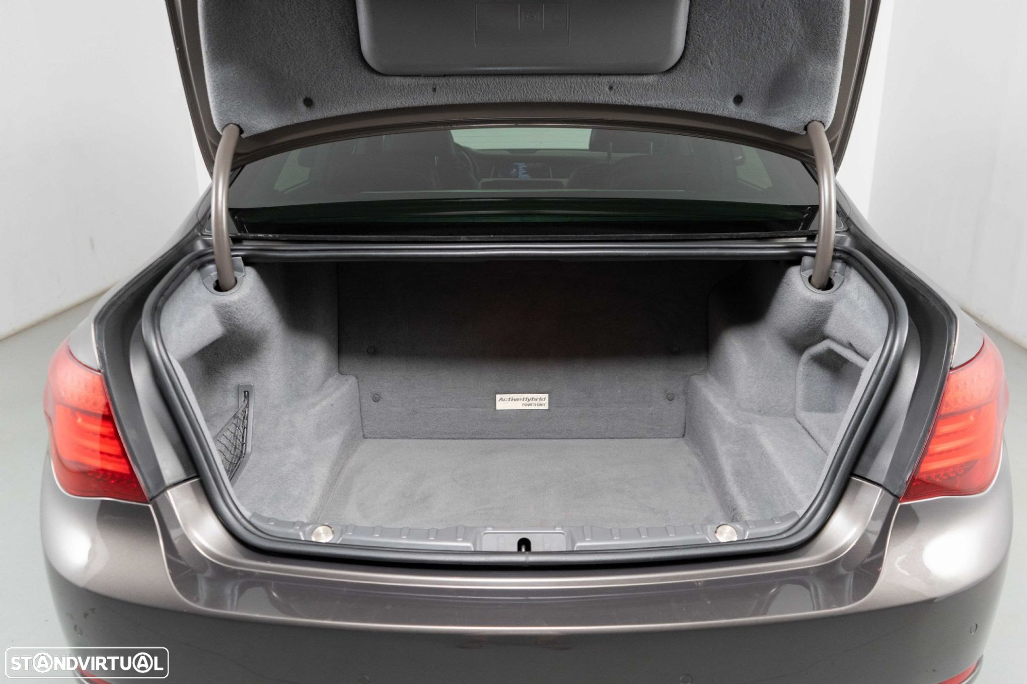 BMW 740 iH Active Hybrid - 11