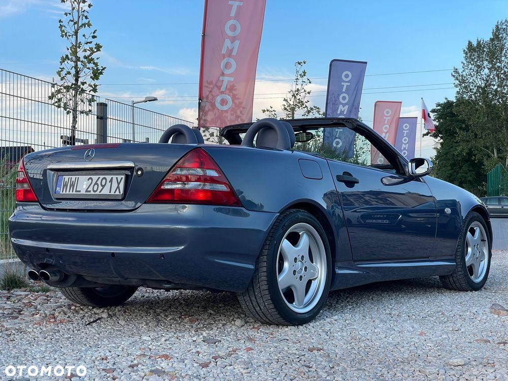 Mercedes-Benz SLK - 18
