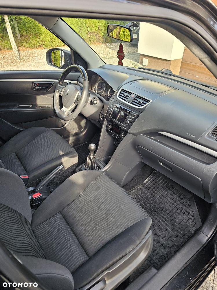Suzuki Swift - 6