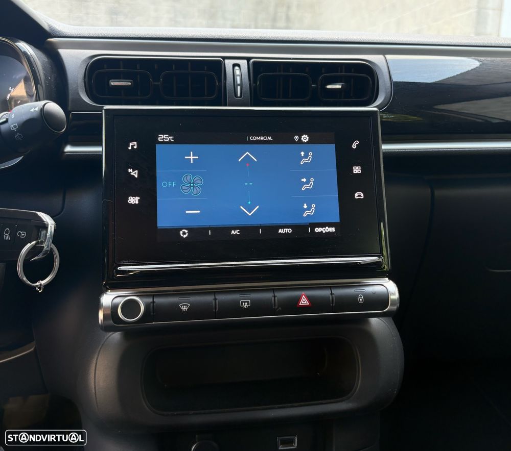 Citroën C3 1.2 PureTech C-Series - 10