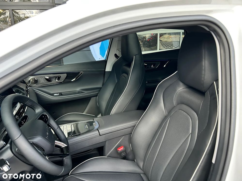 Omoda 5 1.6 T-GDI Premium DCT - 11