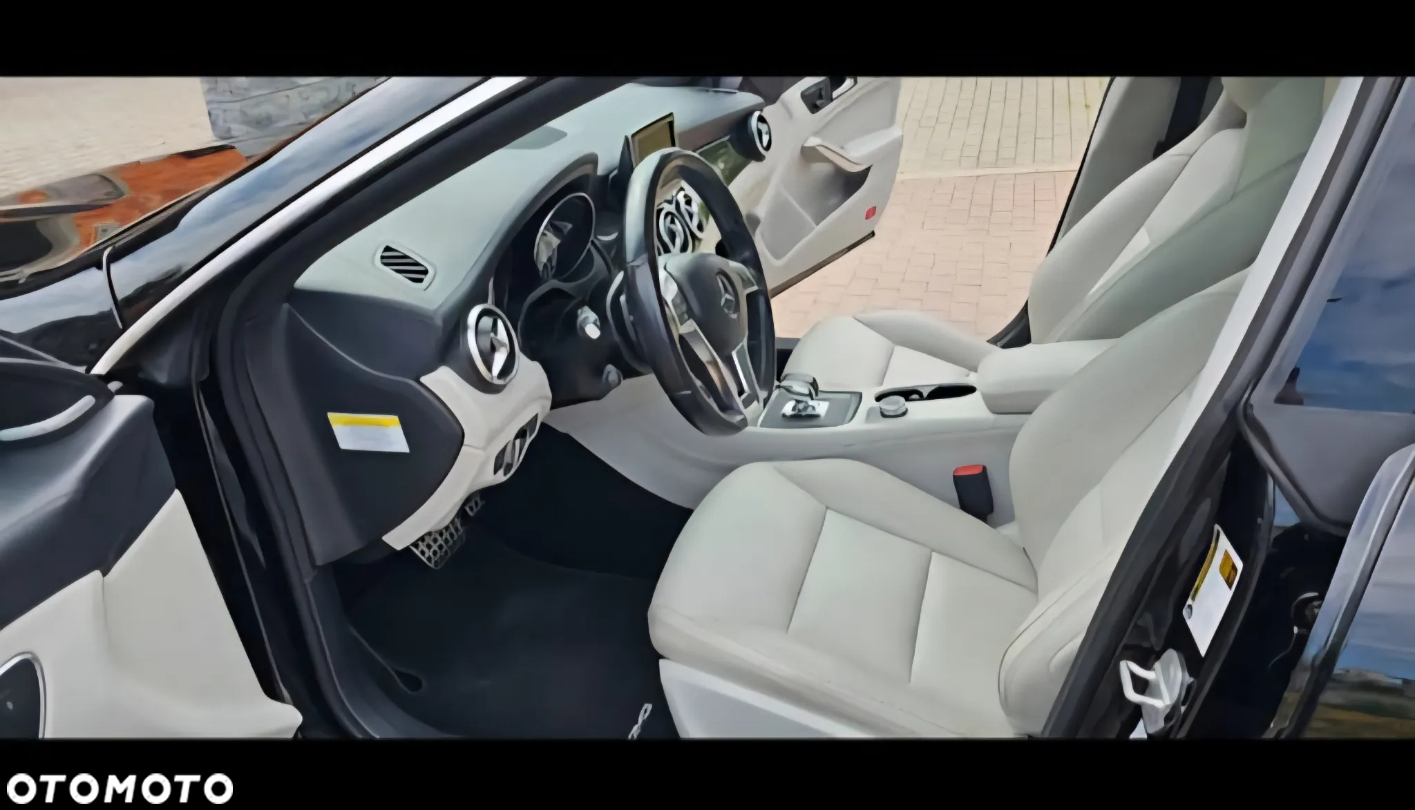 Mercedes-Benz CLA 45 AMG 4-Matic - 6