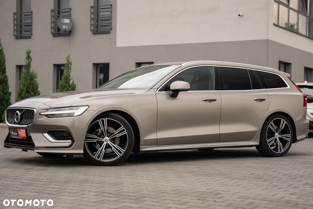 Volvo V60 D4 Drive-E R-Design Momentum - 9