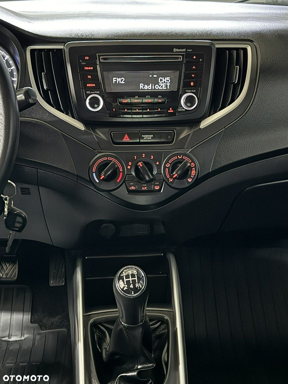 Suzuki Baleno - 28