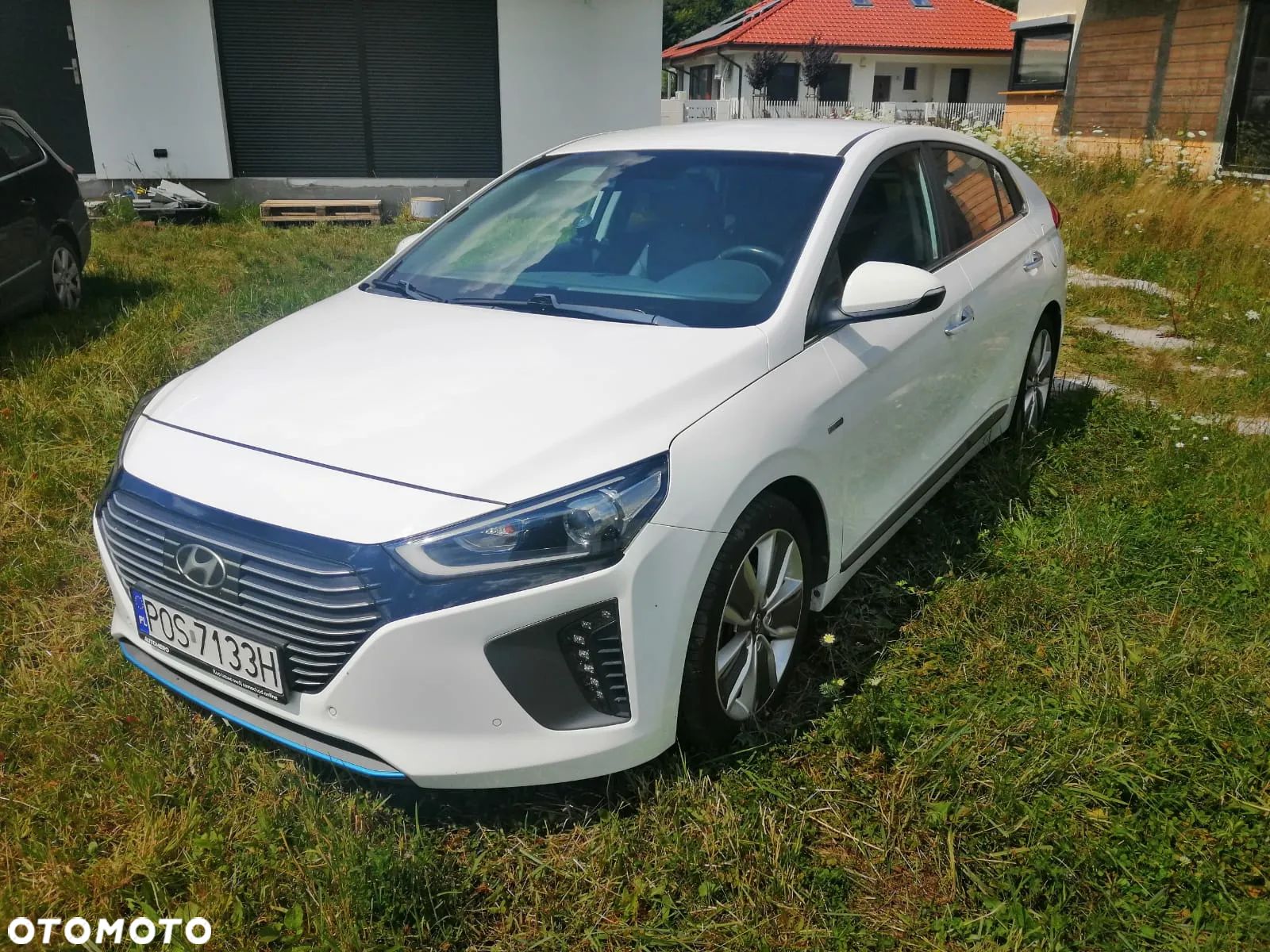 Hyundai IONIQ - 1