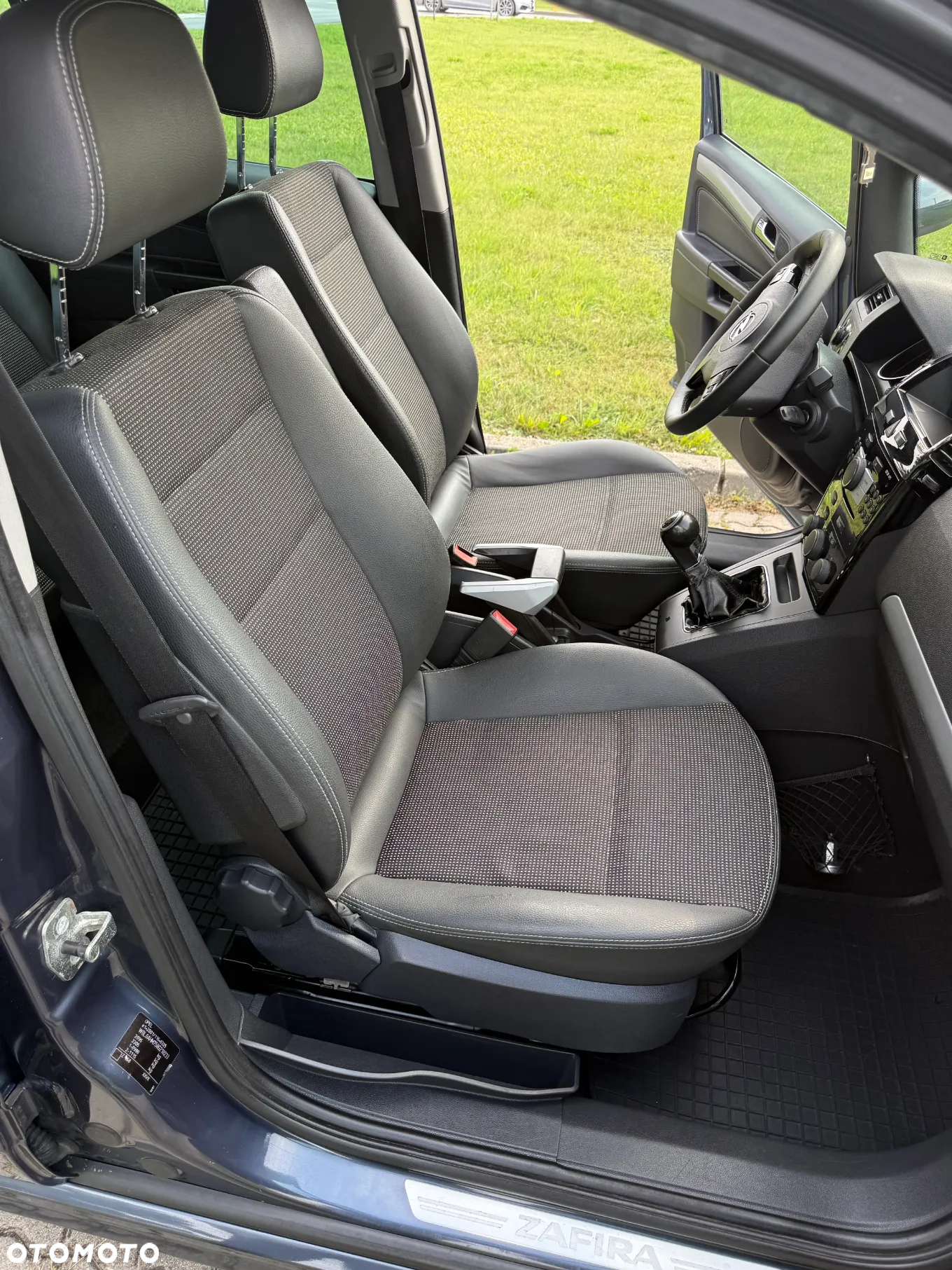 Opel Zafira - 19