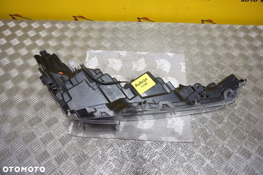 TOYOTA COROLLA E21 2019- REFLEKTOR LAMPA LED LEWA (L) USA - 14